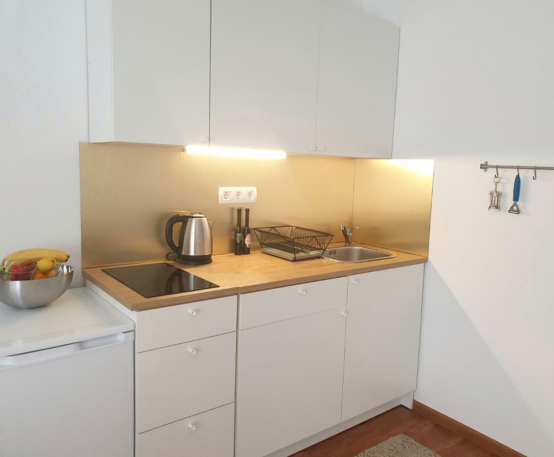 Apartments Cvijet Mora Сресер Экстерьер фото
